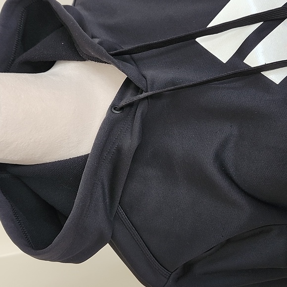 Adidas sweatshirt - Picture 5 of 11